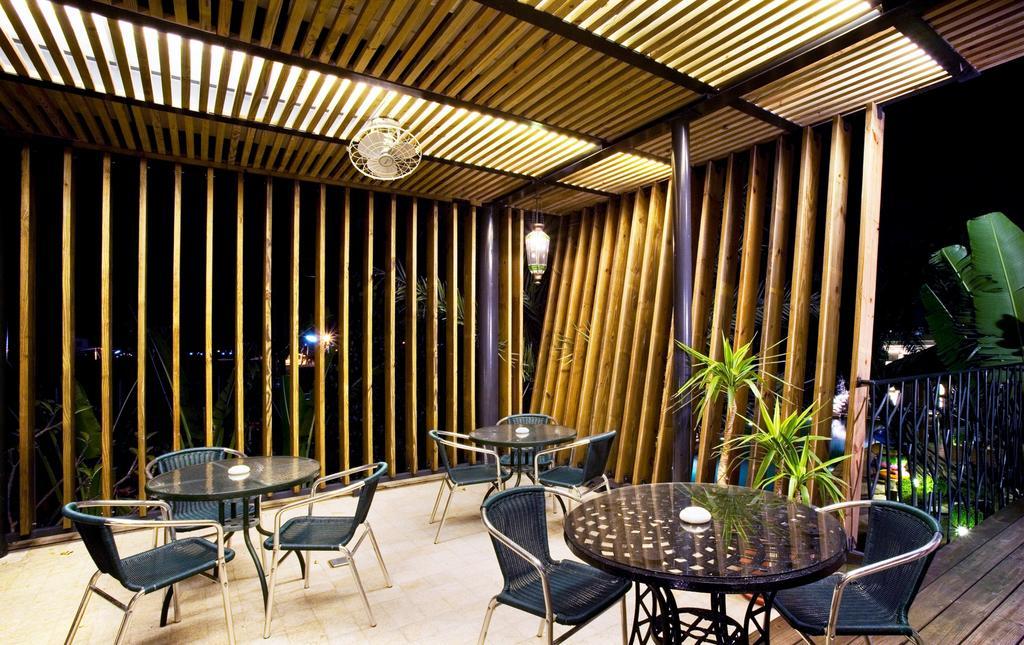 Hotel Les Champs Jiaoxi Esterno foto