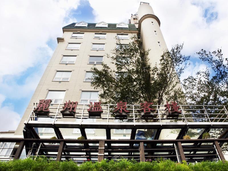 Hotel Les Champs Jiaoxi Esterno foto